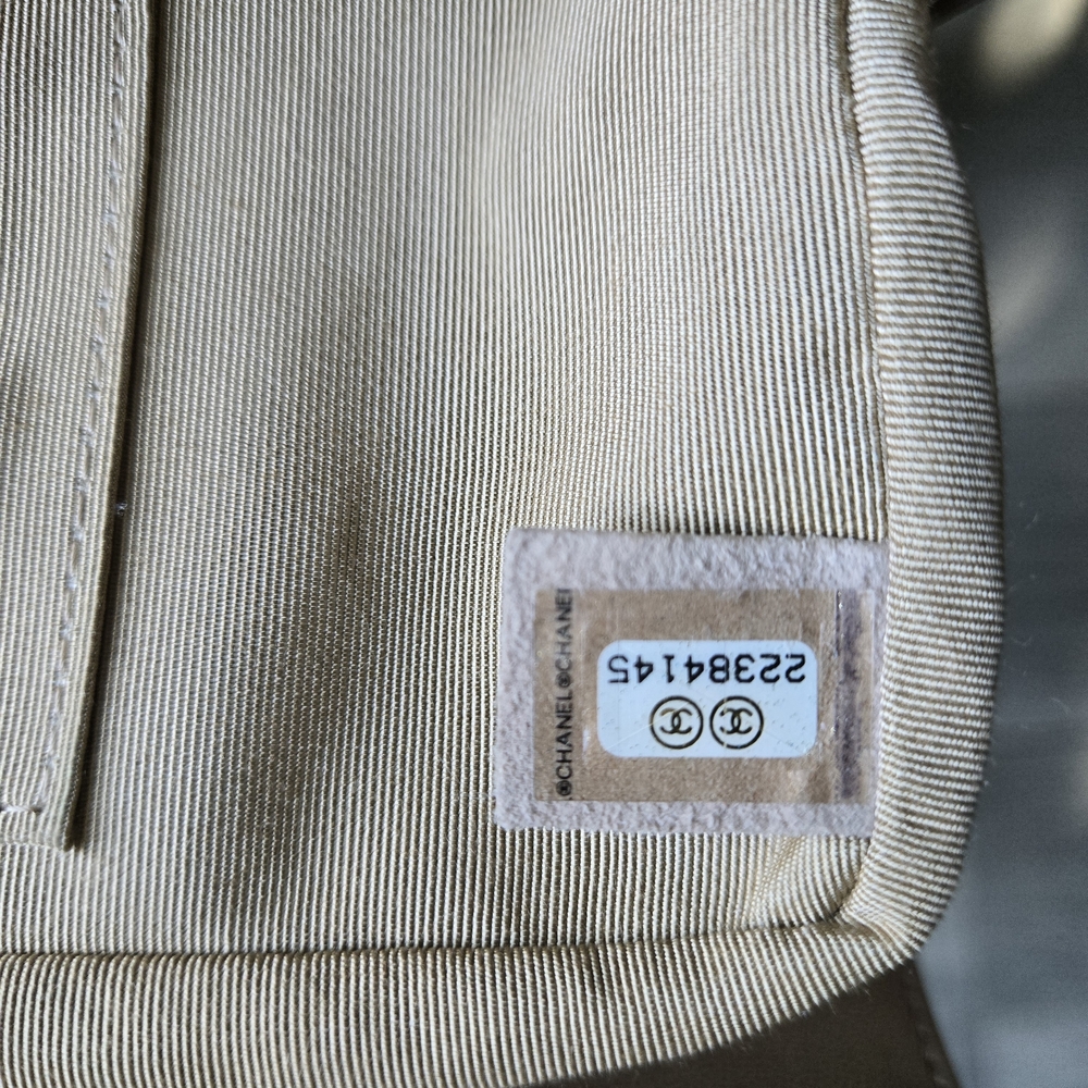 Chanel Le Boy Bag - Picture 12 of 15
